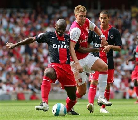 员的默契配 员的默契配