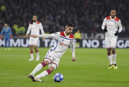 信任的完美 信任的完美